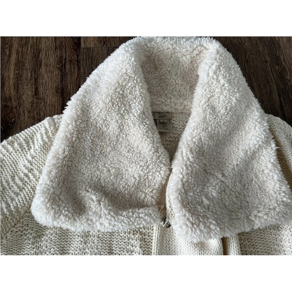 Escio Womens Long Cardigan Sweater, Size Small, Ivory, Snap Closure - Picture 3 of 8